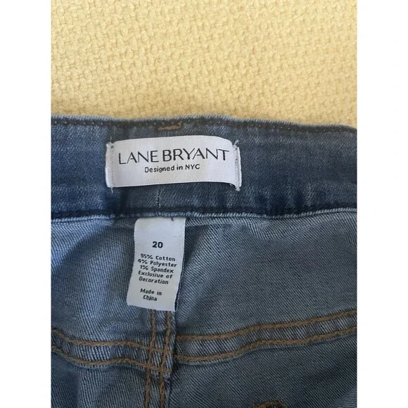 Lane Bryant Denim Shorts Size 20 2 Pair Bundle Pearl Floral Blue - Picture 5 of 10